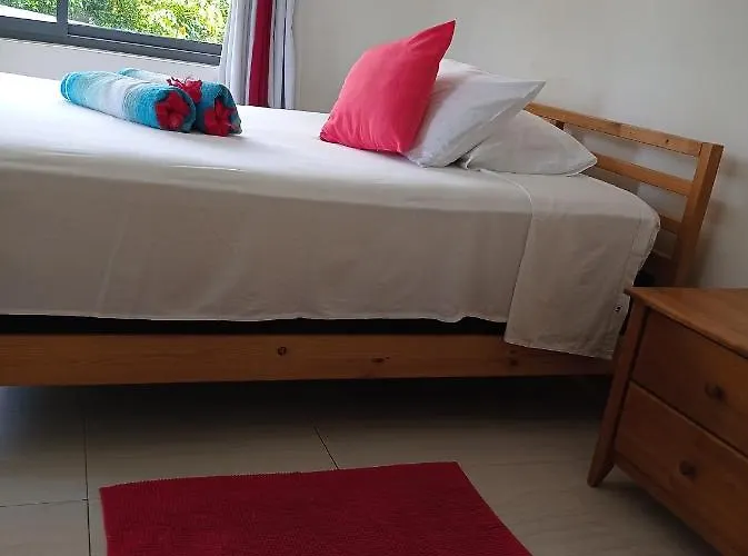 Apartman Les Forbans Selfcatering *